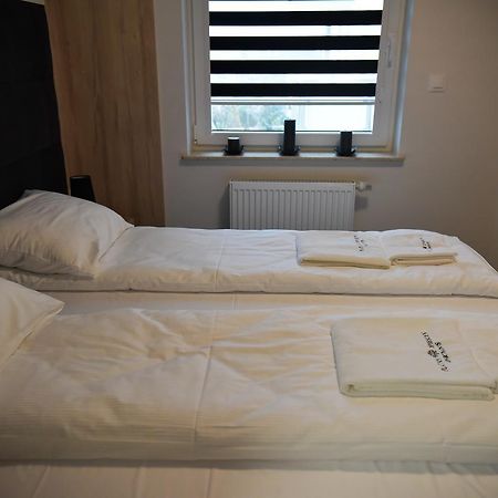 Apartamenty Platan Opieszyn 2 Wrzesnia Ngoại thất bức ảnh