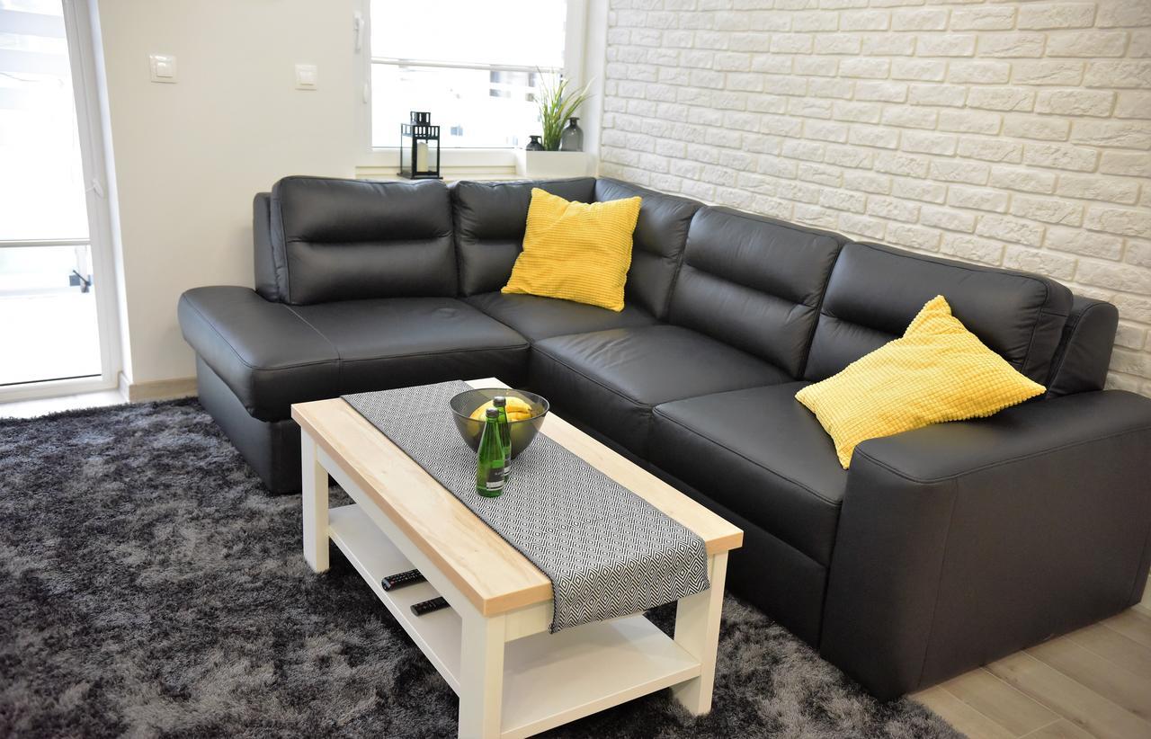 Apartamenty Platan Opieszyn 2 Wrzesnia Ngoại thất bức ảnh